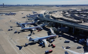 DFW AIRPORT 1